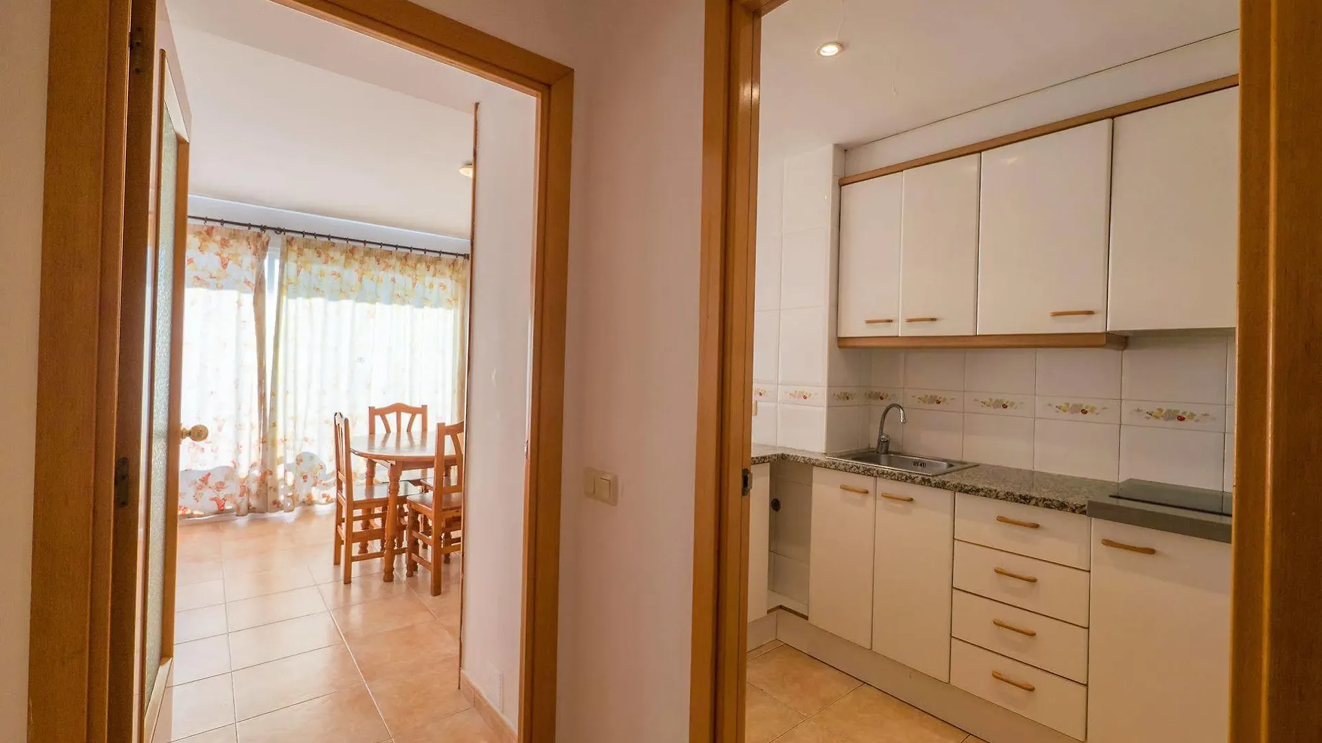 Ar Apartaments Camps Blanes Appartement